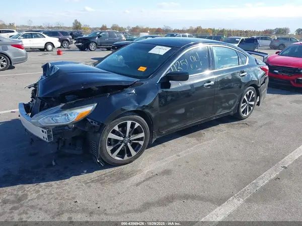 1N4AL3AP3JC131521 2018 NISSAN ALTIMA - Image 2