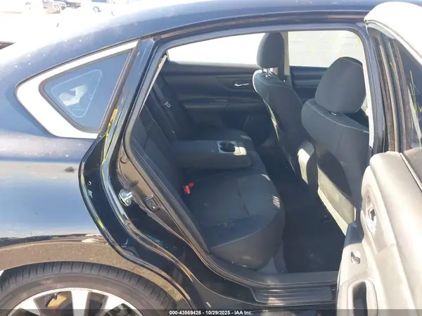 1N4AL3AP3JC131521 2018 NISSAN ALTIMA - Image 8