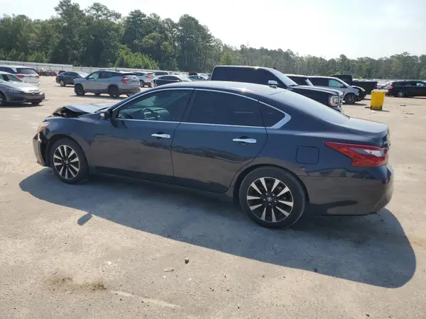 1N4AL3AP3JC133169 2018 NISSAN ALTIMA - Image 2