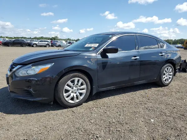1N4AL3AP3JC135598 2018 NISSAN ALTIMA - Image 1