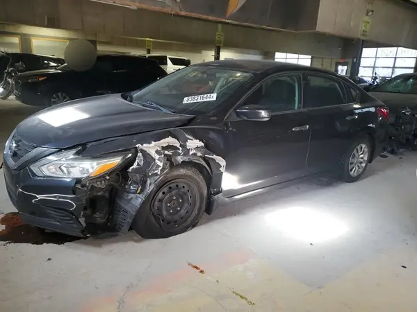 1N4AL3AP3JC136086 2018 NISSAN ALTIMA - Image 1