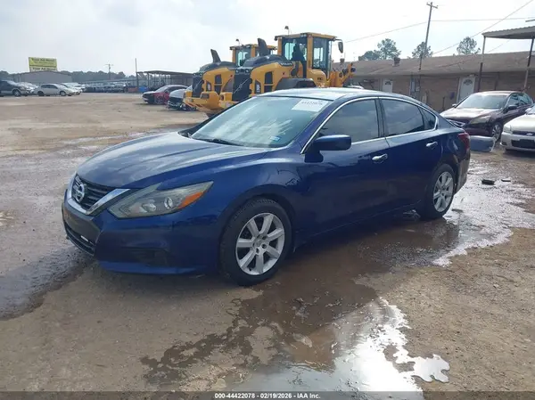 1N4AL3AP3JC137920 2018 NISSAN ALTIMA - Image 2