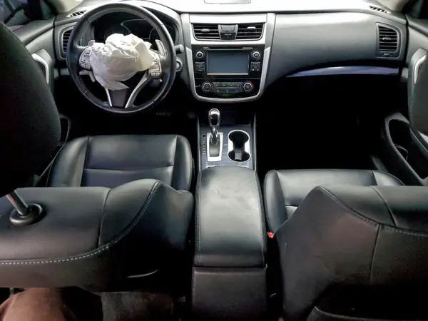 1N4AL3AP3JC138985 2018 NISSAN ALTIMA - Image 8