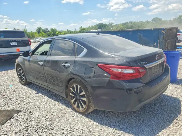 1N4AL3AP3JC141787 2018 NISSAN ALTIMA - Image 2