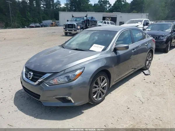 1N4AL3AP3JC144978 2018 NISSAN ALTIMA - Image 2