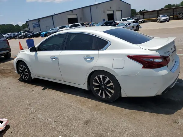 1N4AL3AP3JC146293 2018 NISSAN ALTIMA - Image 2