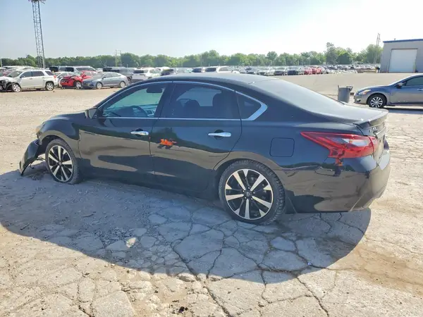 1N4AL3AP3JC147332 2018 NISSAN ALTIMA - Image 2