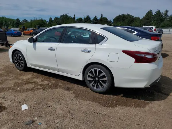 1N4AL3AP3JC148139 2018 NISSAN ALTIMA - Image 2