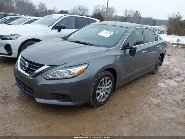 1N4AL3AP3JC151283 2018 NISSAN ALTIMA - Image 2