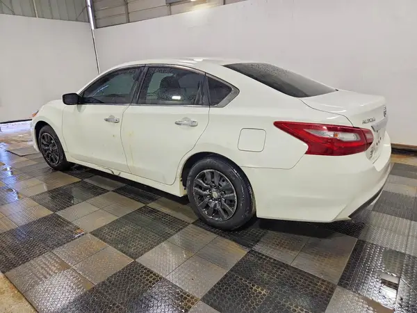 1N4AL3AP3JC156001 2018 NISSAN ALTIMA - Image 2