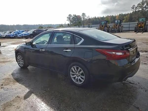 1N4AL3AP3JC156516 2018 NISSAN ALTIMA - Image 2
