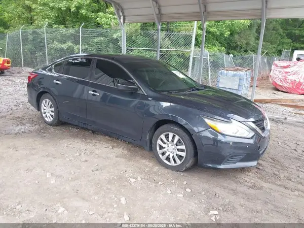 1N4AL3AP3JC158671 2018 NISSAN ALTIMA - Image 1