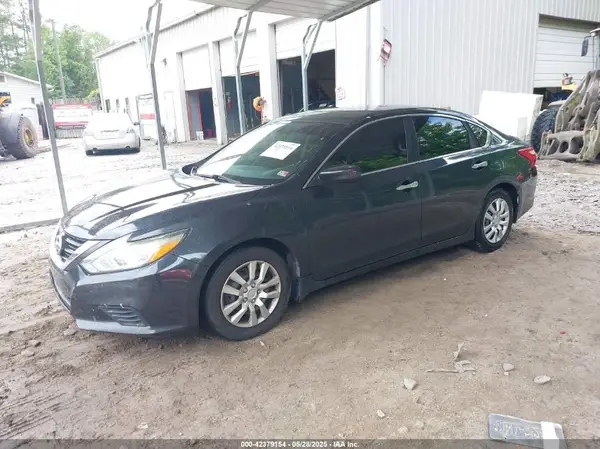 1N4AL3AP3JC158671 2018 NISSAN ALTIMA - Image 2