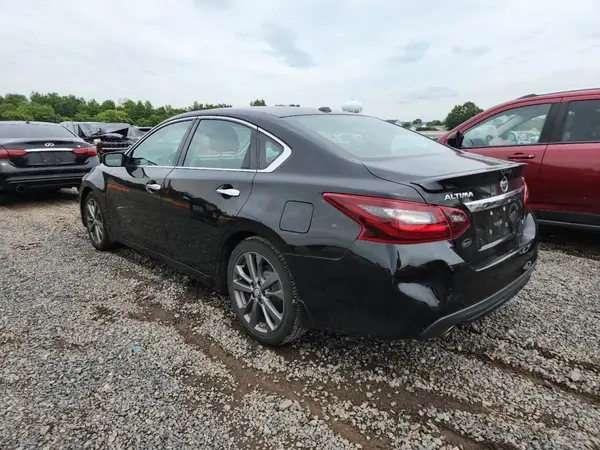 1N4AL3AP3JC160601 2018 NISSAN ALTIMA - Image 2