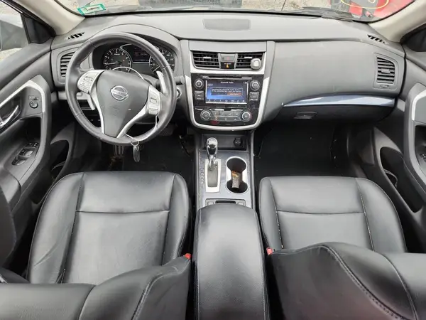 1N4AL3AP3JC160601 2018 NISSAN ALTIMA - Image 8