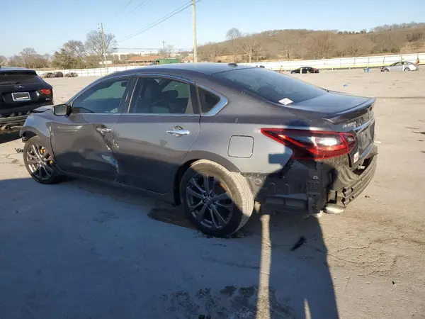 1N4AL3AP3JC160890 2018 NISSAN ALTIMA - Image 2
