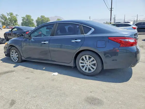 1N4AL3AP3JC164163 2018 NISSAN ALTIMA - Image 2