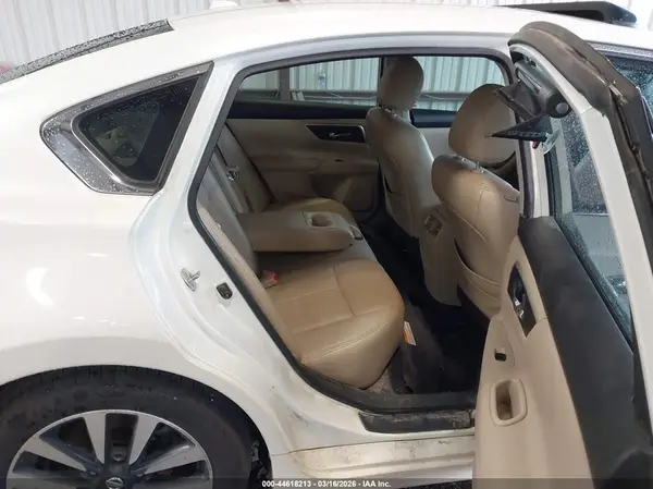 1N4AL3AP3JC165474 2018 NISSAN ALTIMA - Image 8