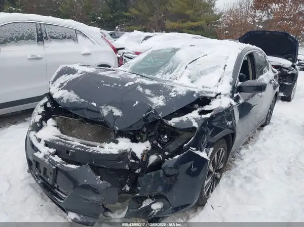 1N4AL3AP3JC166902 2018 NISSAN ALTIMA - Image 2