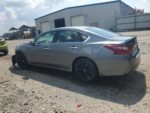 1N4AL3AP3JC169945 2018 NISSAN ALTIMA - Image 2