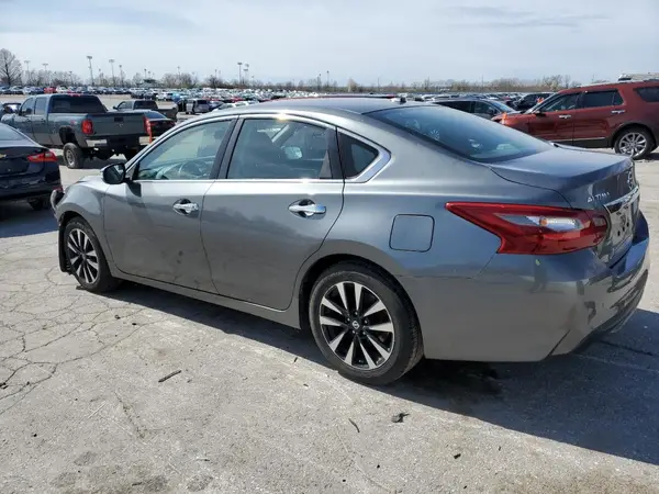 1N4AL3AP3JC170304 2018 NISSAN ALTIMA - Image 2
