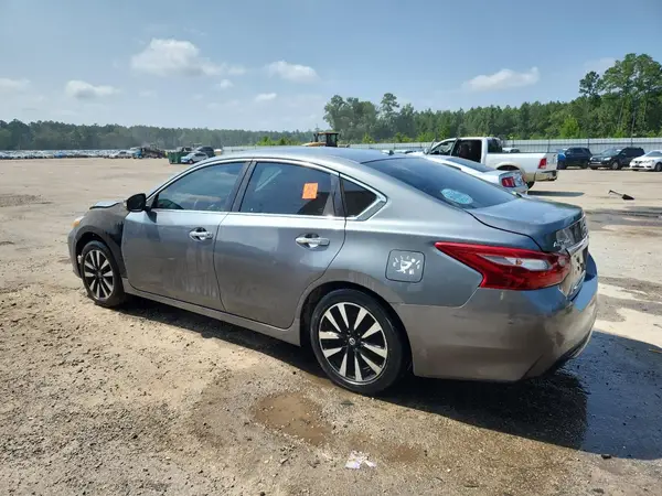 1N4AL3AP3JC170528 2018 NISSAN ALTIMA - Image 2