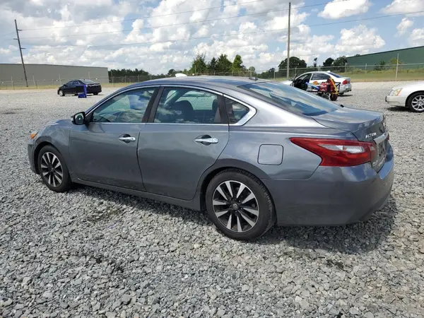 1N4AL3AP3JC171646 2018 NISSAN ALTIMA - Image 2
