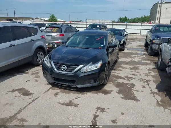 1N4AL3AP3JC174269 2018 NISSAN ALTIMA - Image 2