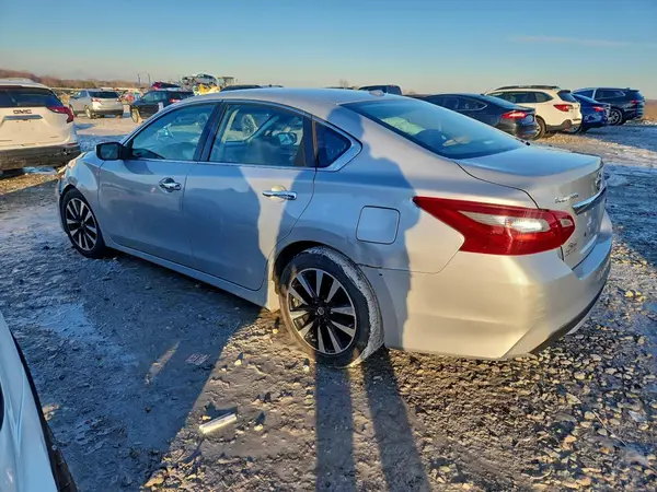 1N4AL3AP3JC174949 2018 NISSAN ALTIMA - Image 2