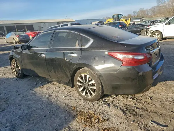 1N4AL3AP3JC177902 2018 NISSAN ALTIMA - Image 2