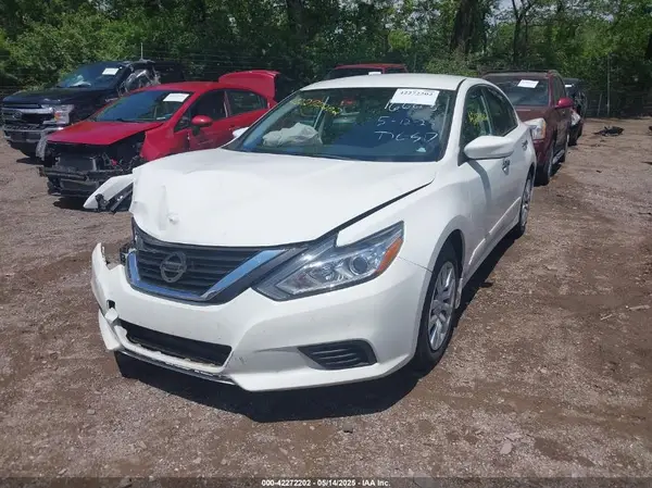 1N4AL3AP3JC183120 2018 NISSAN ALTIMA - Image 2