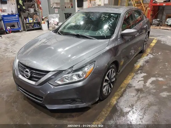 1N4AL3AP3JC183926 2018 NISSAN ALTIMA - Image 2