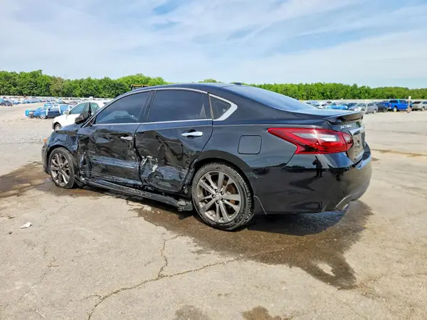 1N4AL3AP3JC184302 2018 NISSAN ALTIMA - Image 2