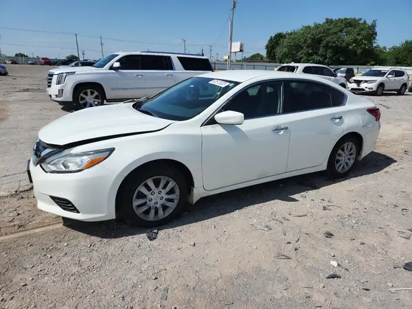 1N4AL3AP3JC184963 2018 NISSAN ALTIMA - Image 1