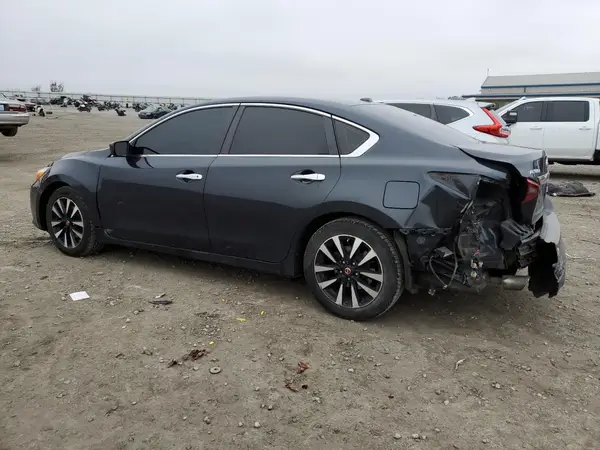 1N4AL3AP3JC185417 2018 NISSAN ALTIMA - Image 2