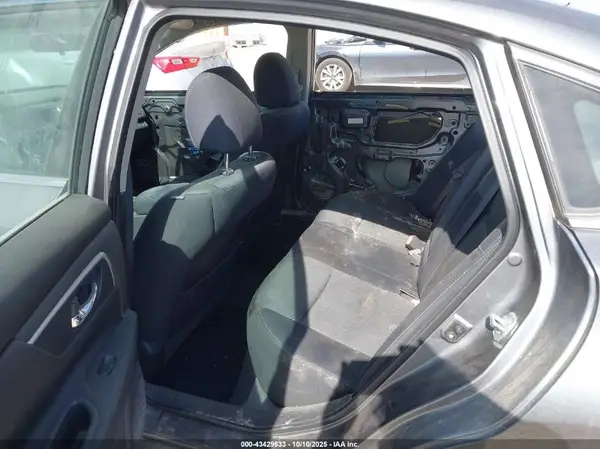 1N4AL3AP3JC187300 2018 NISSAN ALTIMA - Image 8