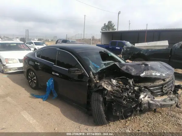 1N4AL3AP3JC187488 2018 NISSAN ALTIMA - Image 1
