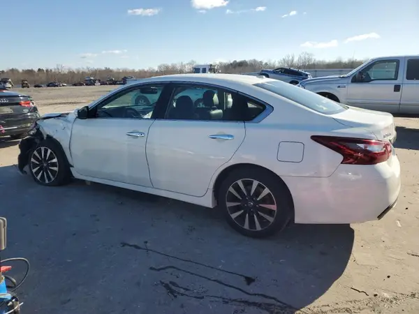 1N4AL3AP3JC188303 2018 NISSAN ALTIMA - Image 2