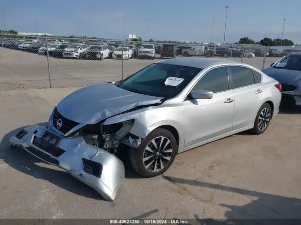 1N4AL3AP3JC188463 2018 NISSAN ALTIMA - Image 2
