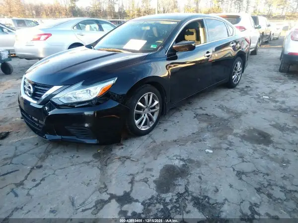 1N4AL3AP3JC189547 2018 NISSAN ALTIMA - Image 2