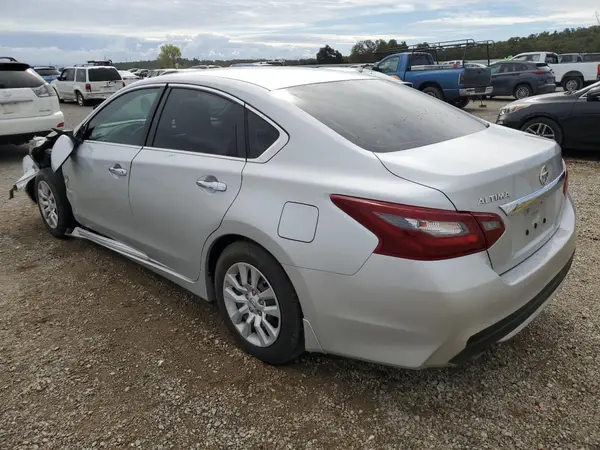 1N4AL3AP3JC190536 2018 NISSAN ALTIMA - Image 2