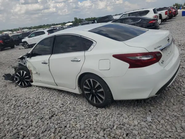 1N4AL3AP3JC192836 2018 NISSAN ALTIMA - Image 2