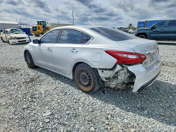 1N4AL3AP3JC192898 2018 NISSAN ALTIMA - Image 2