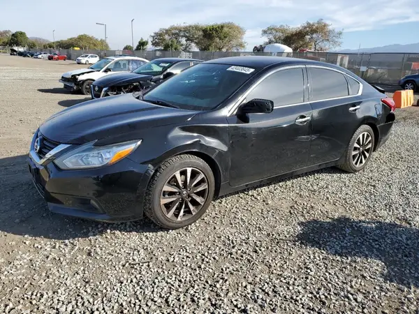 1N4AL3AP3JC192948 2018 NISSAN ALTIMA - Image 1