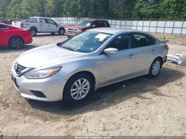 1N4AL3AP3JC194909 2018 NISSAN ALTIMA - Image 2