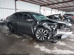 1N4AL3AP3JC195560 2018 NISSAN ALTIMA