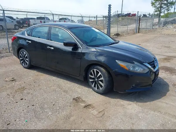 1N4AL3AP3JC196983 2018 NISSAN ALTIMA - Image 1