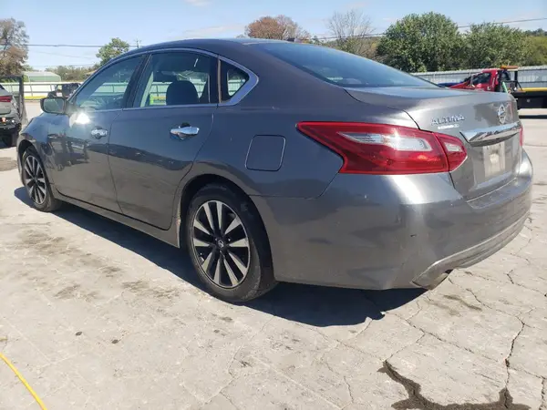1N4AL3AP3JC198359 2018 NISSAN ALTIMA - Image 2