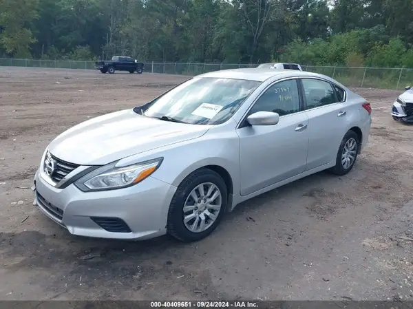 1N4AL3AP3JC201910 2018 NISSAN ALTIMA - Image 2