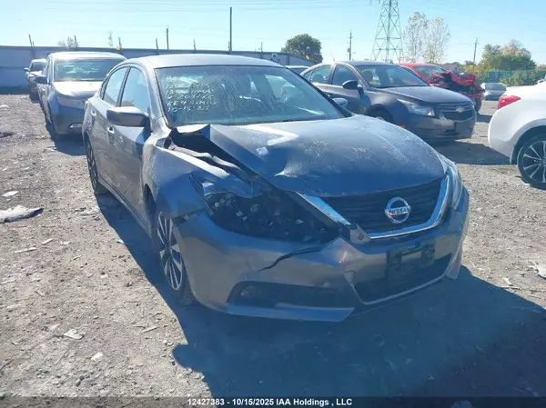 1N4AL3AP3JC202166 2018 NISSAN ALTIMA - Image 1